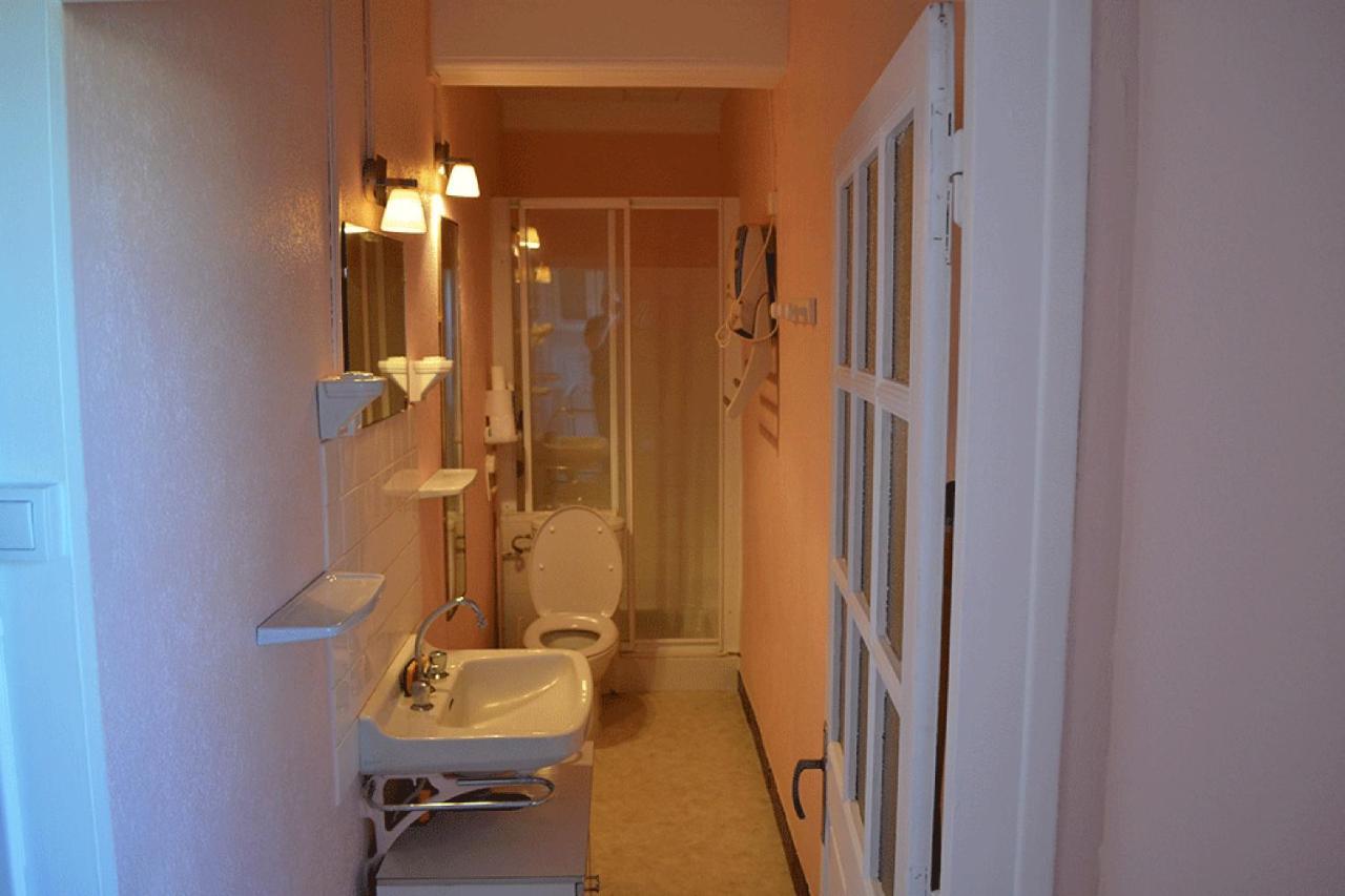 La Follye Mancey Bed and Breakfast Eksteriør billede