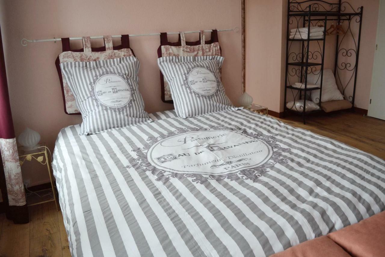 La Follye Mancey Bed and Breakfast Eksteriør billede